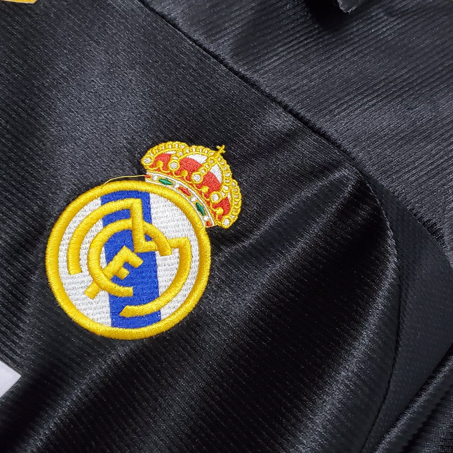 New Retro Real Madrid Shirt 98/00