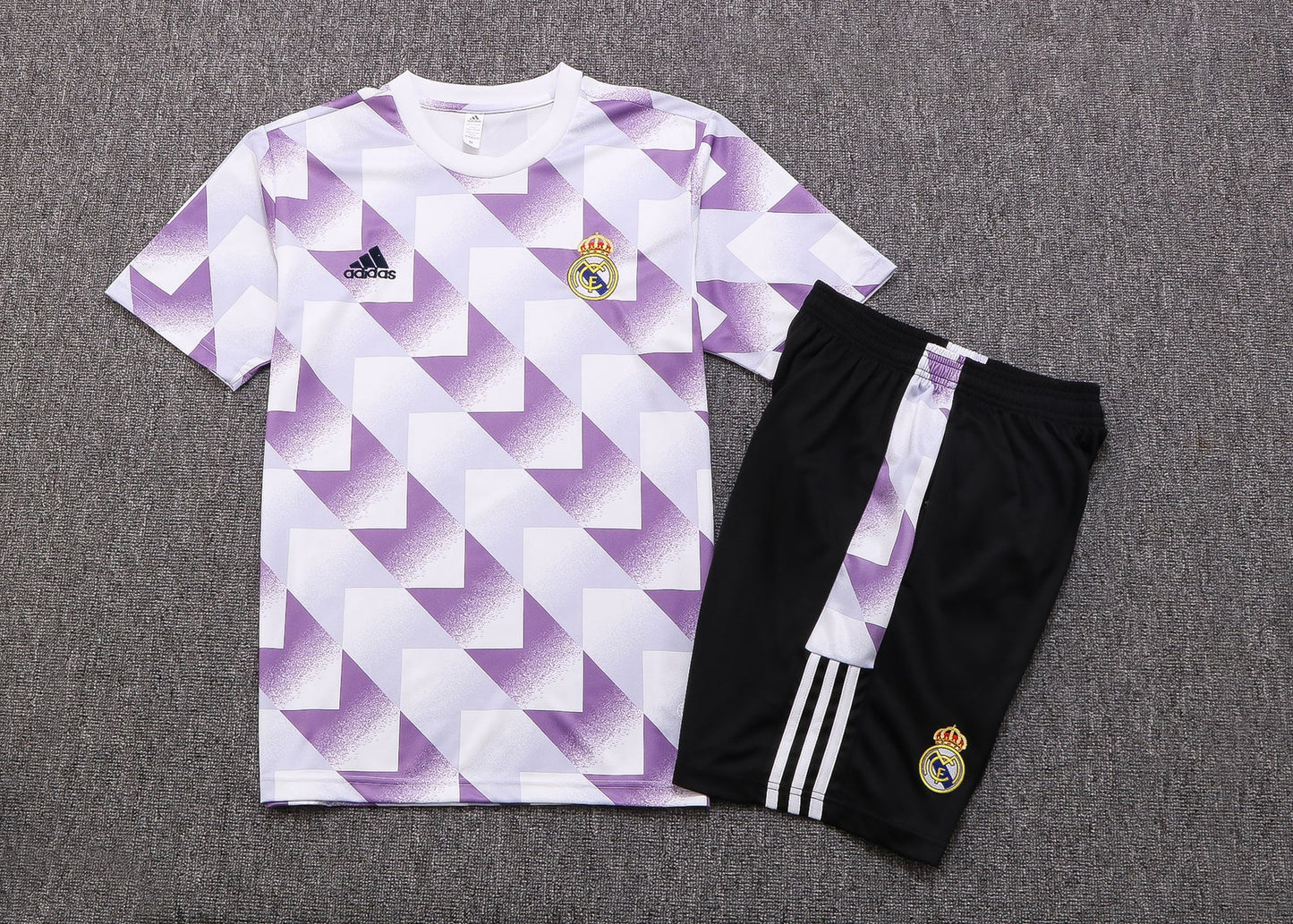 New Real Madrid TrackSuit Corto 1Âș