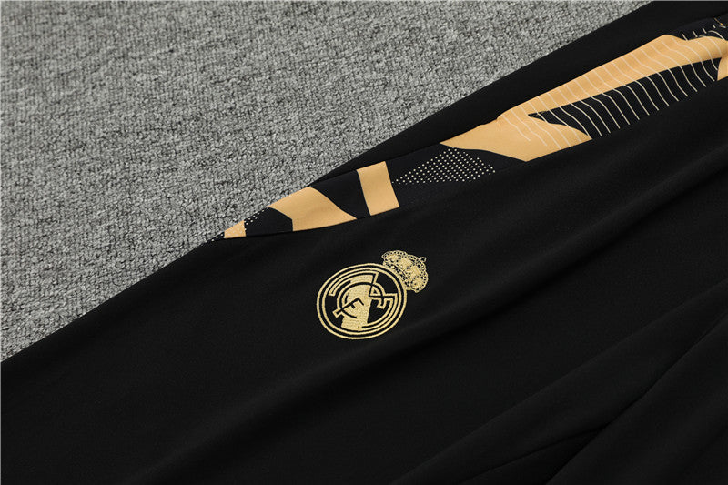 Niño - New Real Madrid TrackSuit Complete Deluxe Edition 24/25