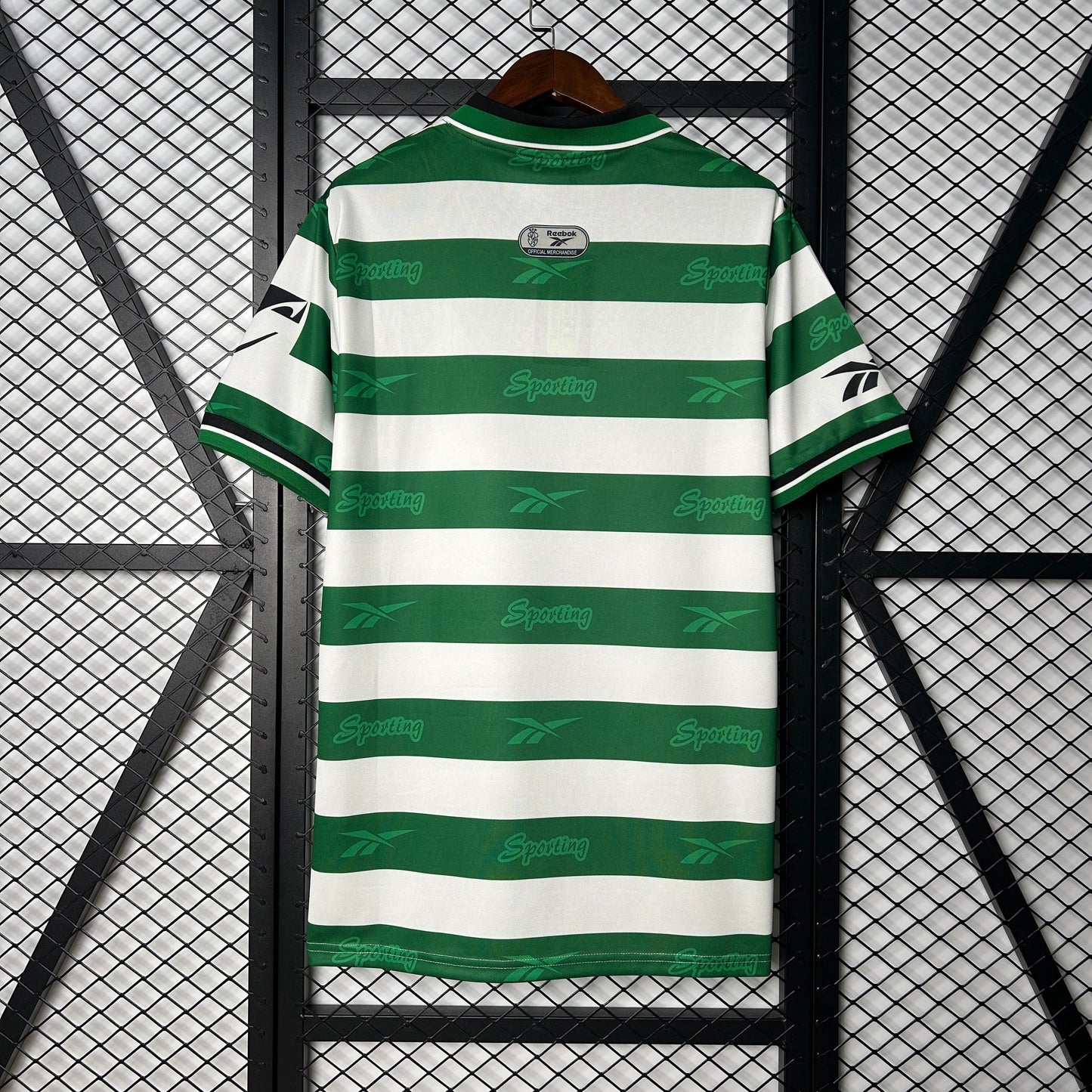 New Sporting Lisboa Retro Shirt 99/00