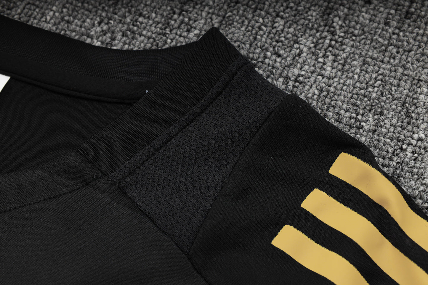New Real Madrid 8º TrackSuit Corto 24/25