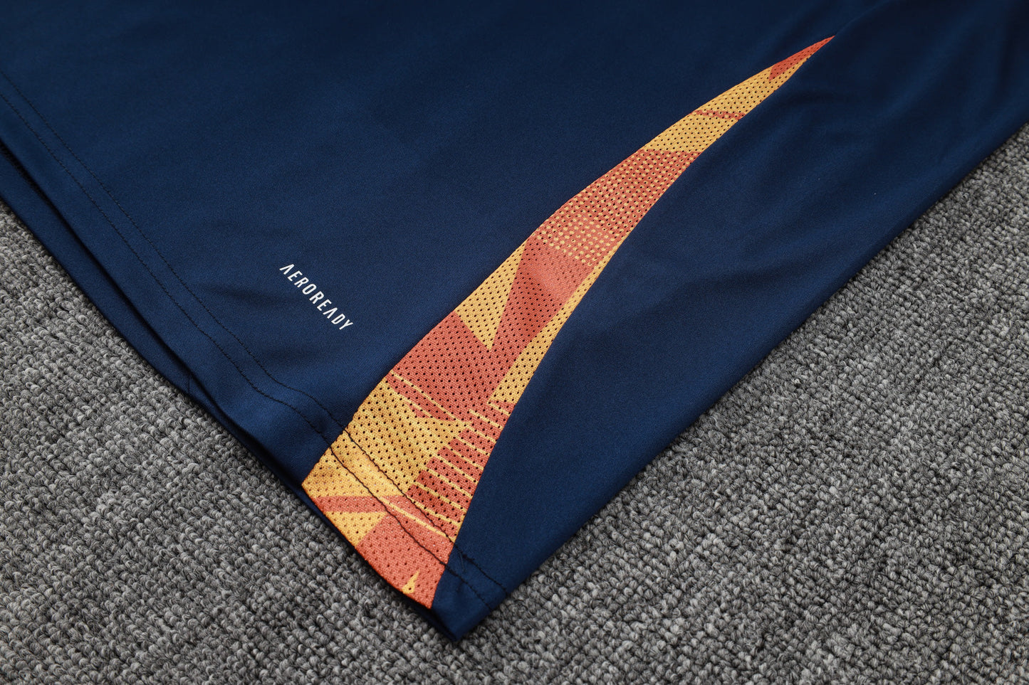 New Real Madrid 6º TrackSuit Corto 24/25