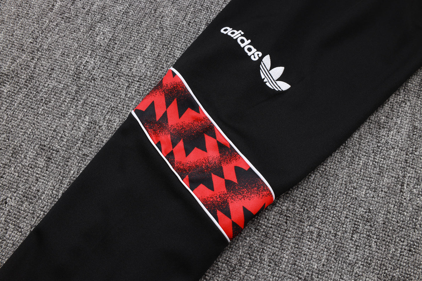 New Manchester United TrackSuit Complete 25/26