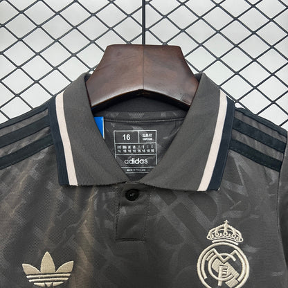 Conjunto Niño Real Madrid 2024/25