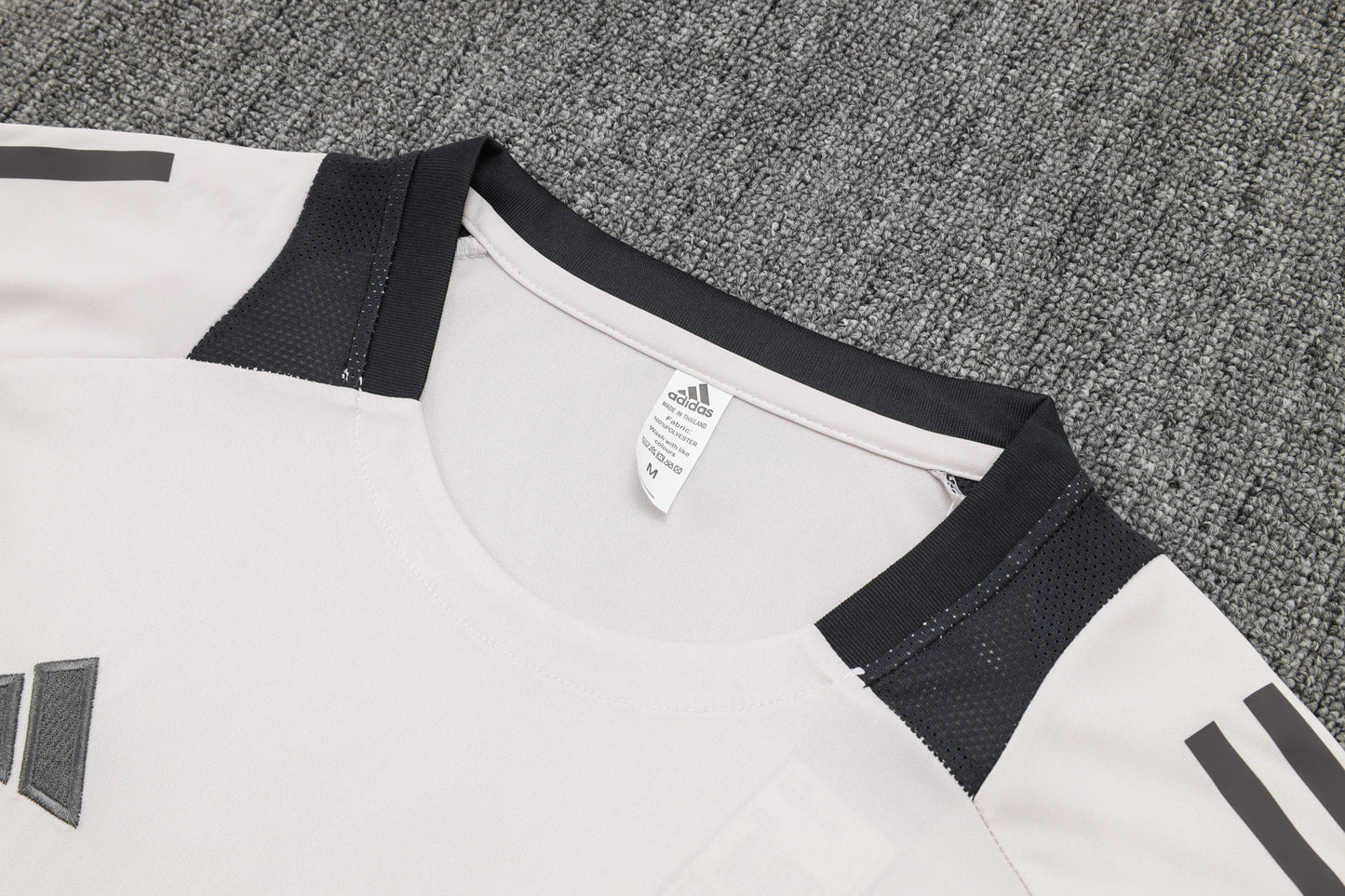 New Real Madrid 7º TrackSuit Corto 24/25