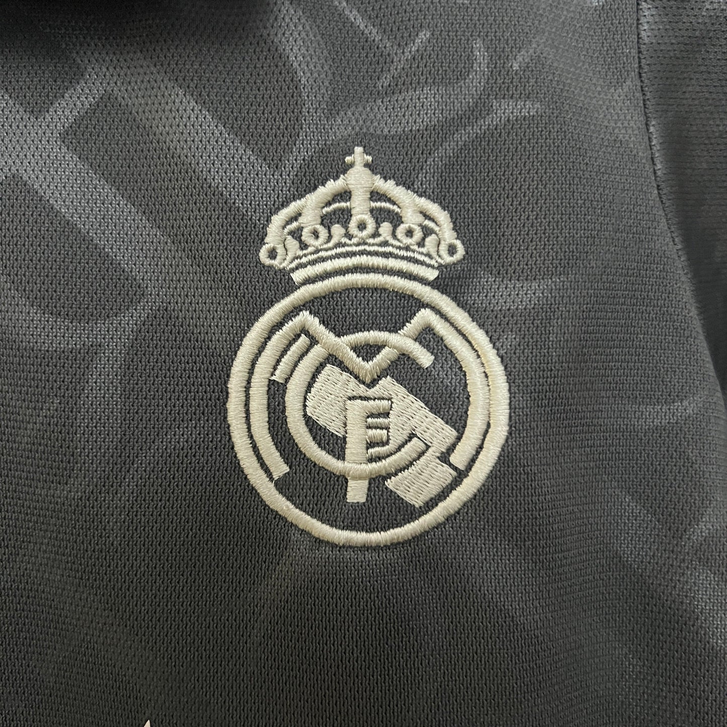 Conjunto Niño Real Madrid 2024/25