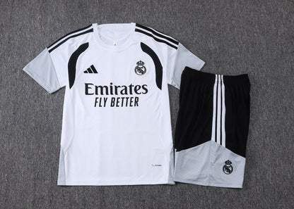 New Real Madrid TrackSuit Corto 25/26