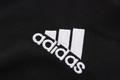 New Real Madrid TrackSuit Corto 3º