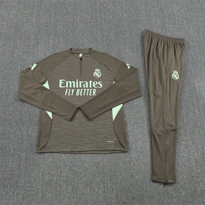 New Real Madrid TrackSuit Complete 25/26 3º