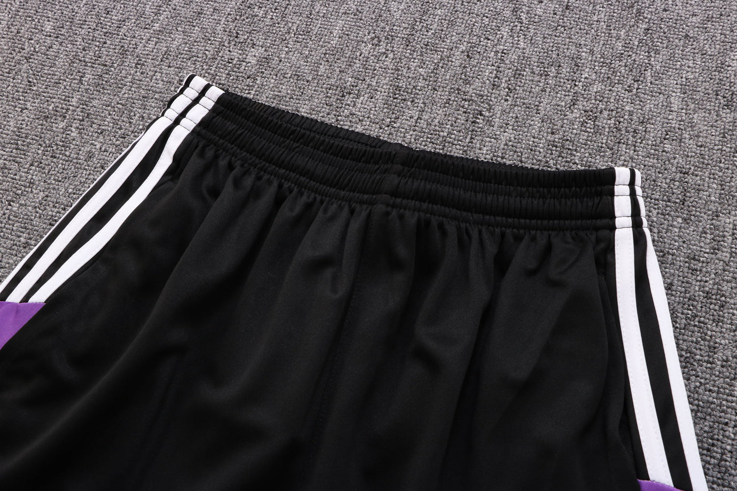 New Real Madrid TrackSuit Corto 3º