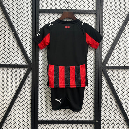 New Conjunto AC Milan Home 25/26