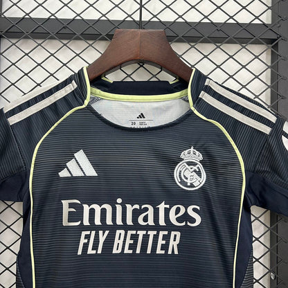 New Conjunto Niño Real Madrid Away 25/26