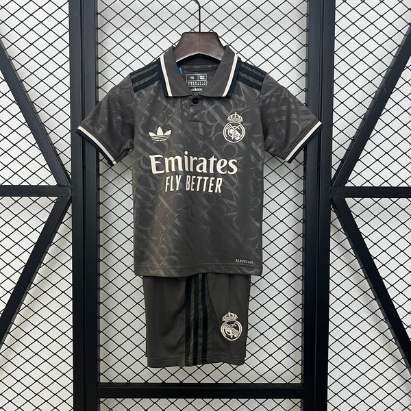 Conjunto Niño Real Madrid 2024/25