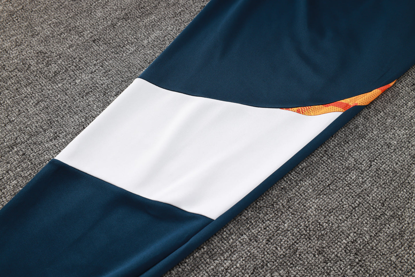 New Real Madrid 3º TrackSuit Complete 24/25