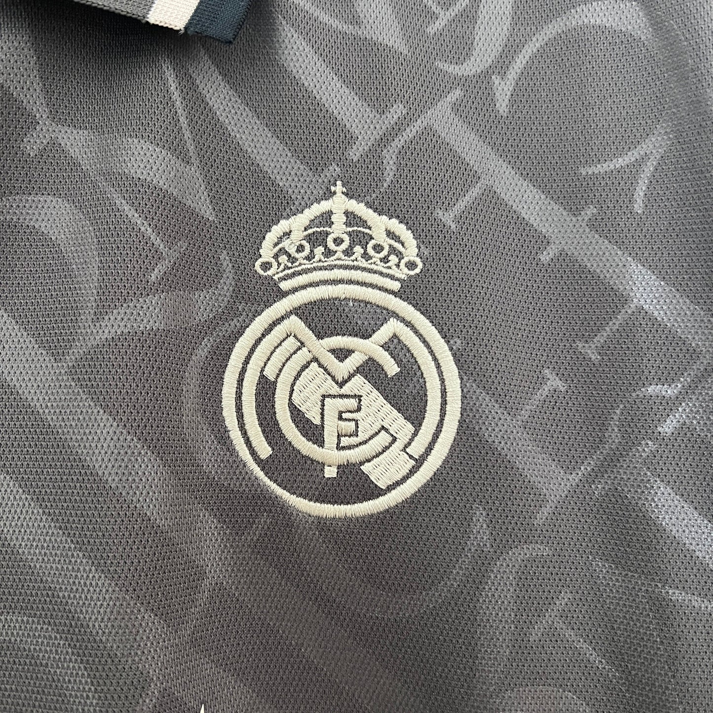 New Real Madrid 3º Shirt 24/25
