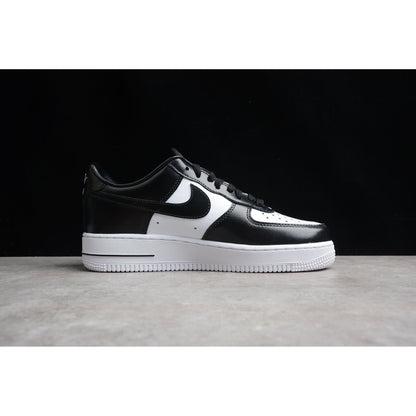 NEW AIR FORCE 1 BLACK AND WHITE