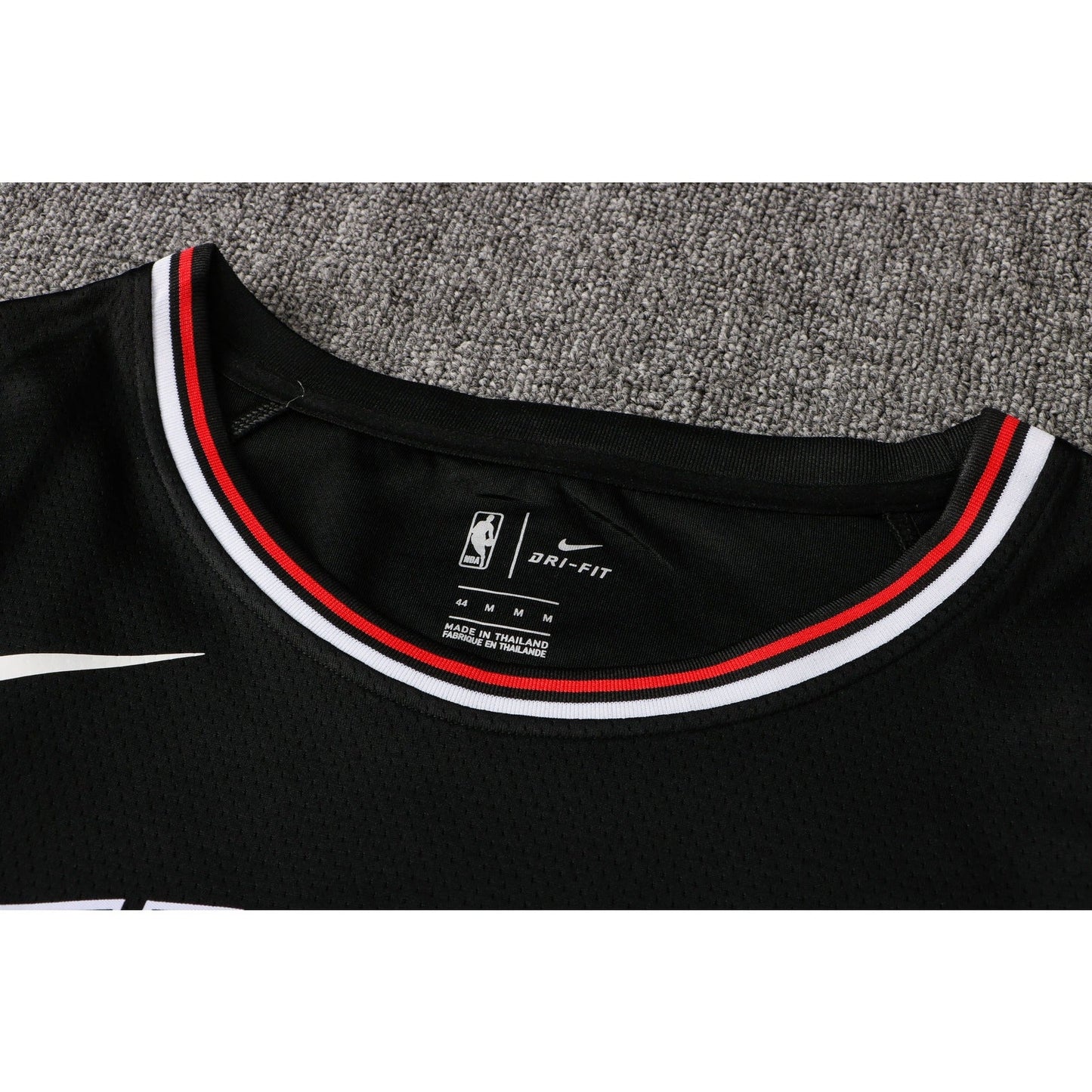 CAMISETA LAVINE CHICAGO BULLS