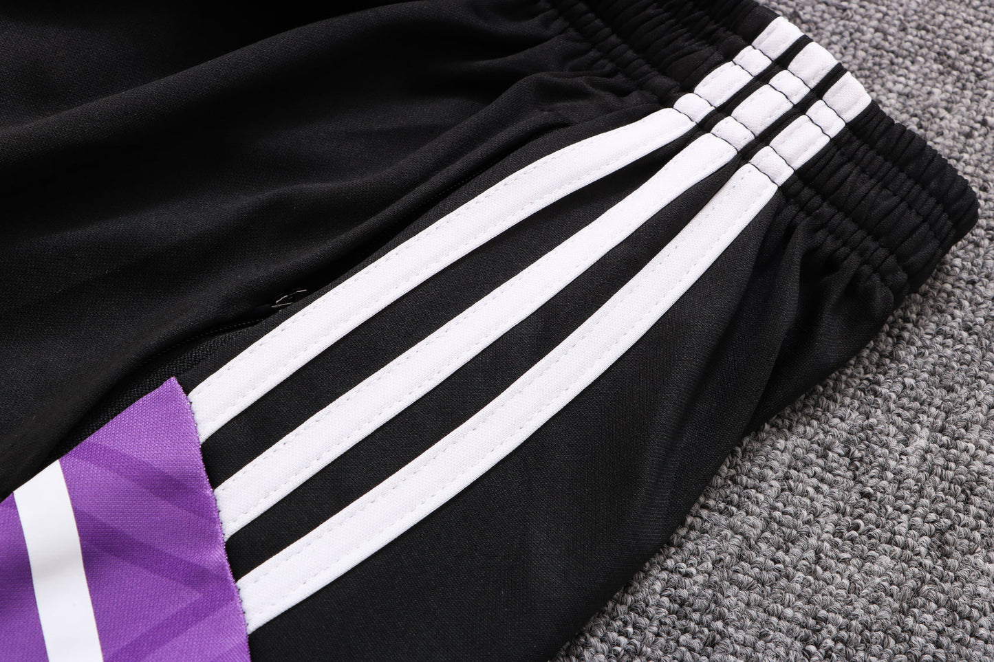 New Real Madrid TrackSuit Corto 3º